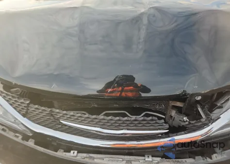 2020 Chrysler Pacifica Touring L z USA, uszkodzony, nr VIN 2C4RC1BG9LR192754